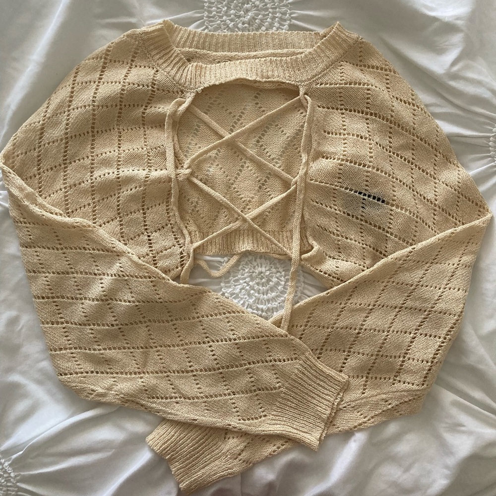Shein Dazy Long Sleeve Cropped Cream Tie Coverup Size L, Brand New